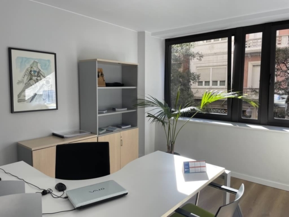 Oficinas Plus Habitat